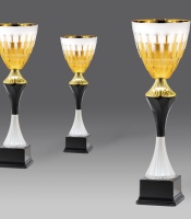 puchary, medale, patery, statuetki - stara kolekcja - model G25185/1