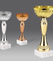 puchary, medale, patery, statuetki - stara kolekcja - model G39389/1