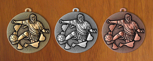 medal 50 mm brązowy piłka nożna (produkt niedostępny) (stara kolekcja) puchary statuetki medale