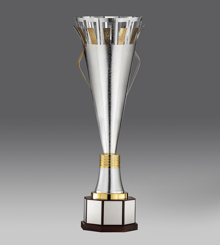 Puchar 411, &oslash;38, h.124 (produkt niedost�pny) puchary statuetki medale