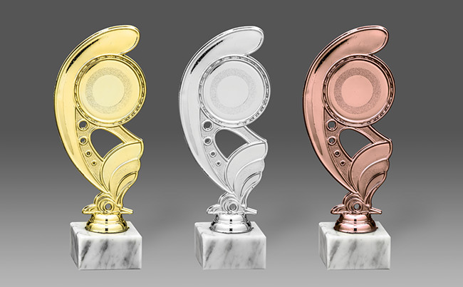 Statuetka SO 6802 Z (produkt niedostępny) (stara kolekcja) puchary statuetki medale