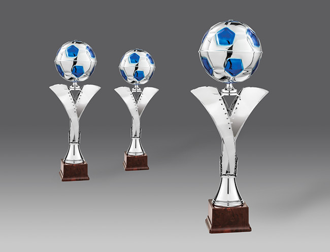 Statuetka pi�ka no�na SO 6814 3, &oslash;18, h.60 (produkt niedost�pny) puchary statuetki medale