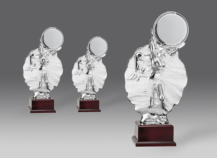 Statuetka SO 6906 3, h.47 (produkt niedostępny) (stara kolekcja) puchary statuetki medale